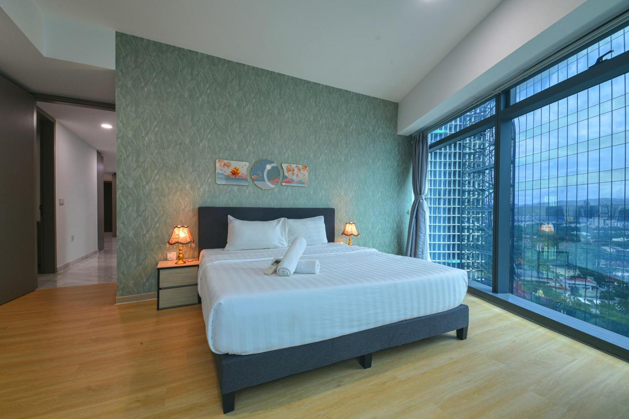 Eaton Residence Klcc Kuala Lumpur Exterior photo